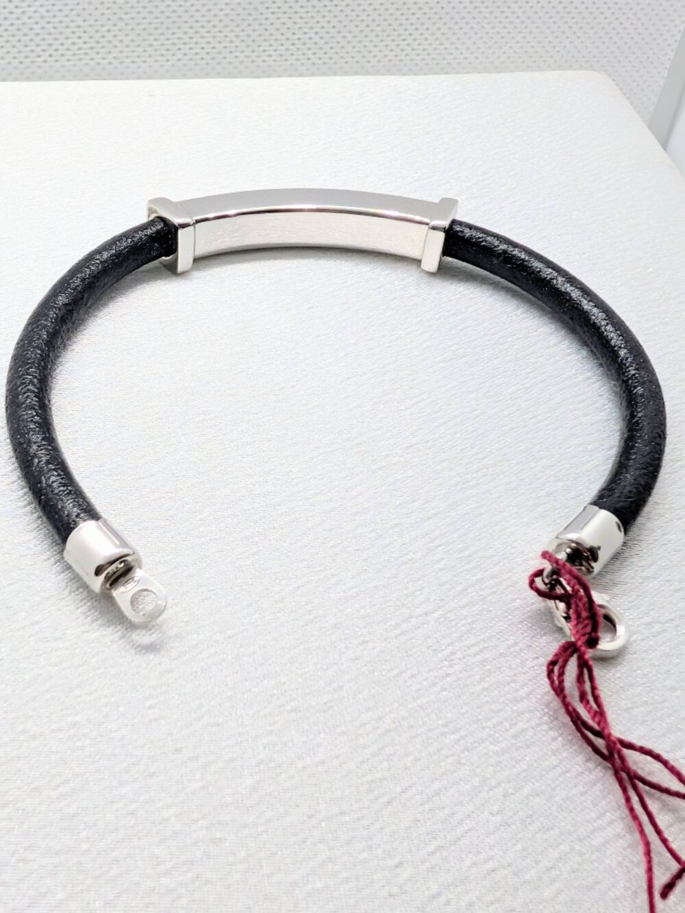 NEW 6 1/2 inch sterling and black leather fashion bracelet - Picture 10 of 11